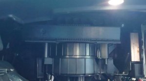 Opel Insignia B 2017. Замена фильтра салона.