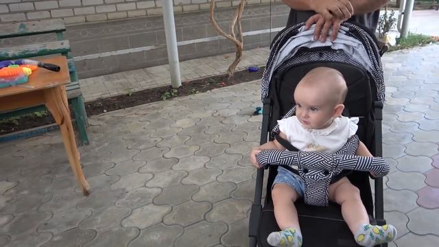 Где жить Насте с семьей? Девчонки занимаются с репетитором. 11.08.21. смотреть онлайн