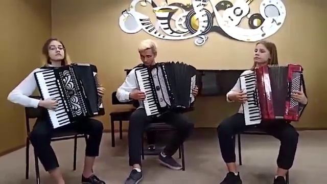 Тріо акордеоністів Миргород анс, О Іванько Самба смотреть онлайн