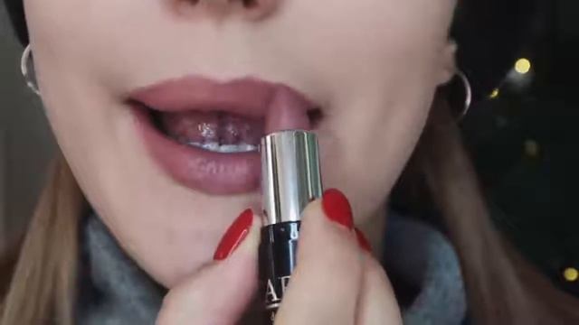 Секретные фишки макияжа на Новый Год ☃️ смотреть онлайн