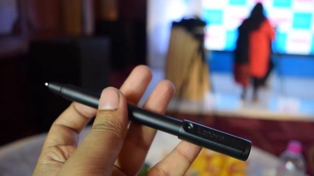Lenovo Yoga Book India Launch - Impressions and Overview смотреть онлайн