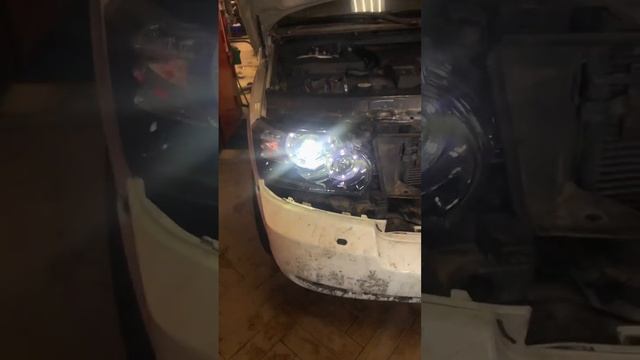 Замена линз Range Rover headlight modifications#car #biled #headlightrestoration #rangerover #auto смотреть онлайн