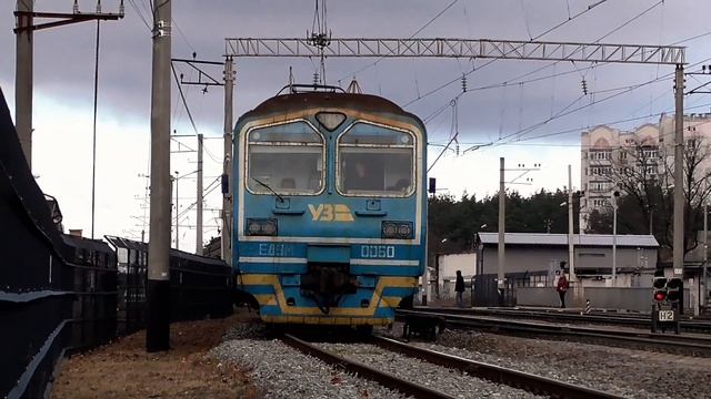 Электропоезда о станции Беличи смотреть онлайн