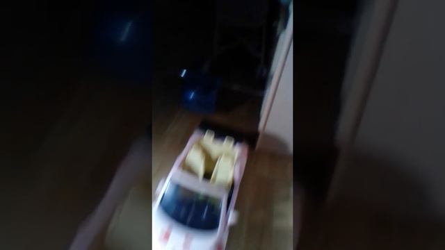 Когда ребенок не знает кудо надо идти 😑? 🚗🤬 смотреть онлайн