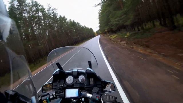 BMW R1100RT положил мот. Осенний прохват по приморскому шоссе. Октябрь 2019 смотреть онлайн