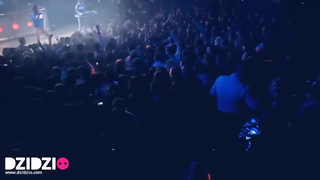 DZIDZIO - Голі дівчата (Live)