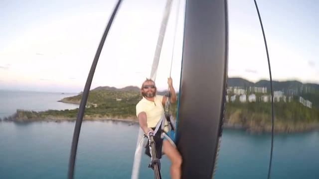 Лезу на 50-ти метровую мачту шикарной яхты Shamanna Swan 115. Съемки с дрона. смотреть онлайн