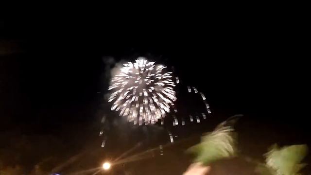 Камышин: салют в День Победы 2016 смотреть онлайн