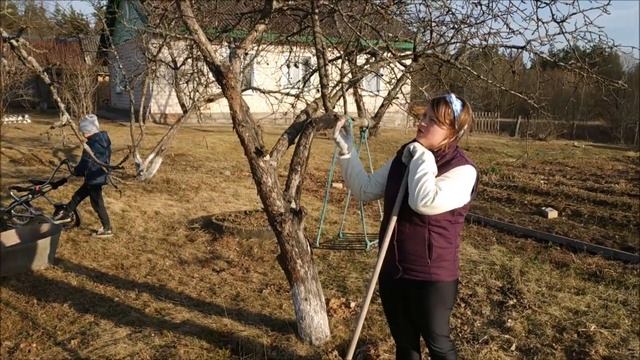 СУББОТНИК \ пал сухой травы \ ПРИЯТНЫЕ НЕОЖИДАННОСТИ \ жизнь в деревне смотреть онлайн