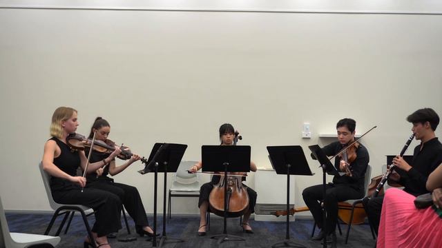 W.A.Mozart: Clarinet Quintet in A Major, K.581 смотреть онлайн