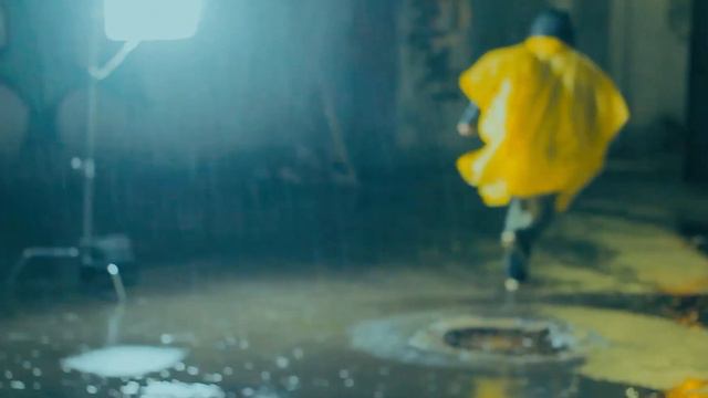 Как устроен кинопроцесс. Почему фильм рождается трижды. Кто пишет сценарий. Лукашенко И. смотреть онлайн