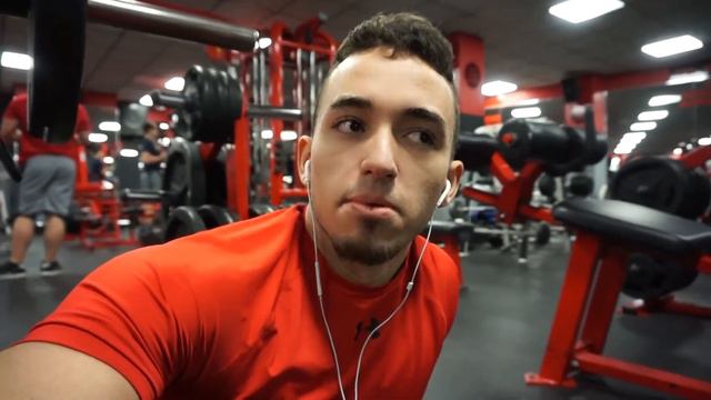 SNOW DAY | NEW BENCH PR | TRYING TOTAL WAR PREWORKOUT смотреть онлайн