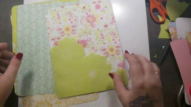 Let's build a Junk Journal Together! Smash Book Style: The Colors of Spring Pt. 1 смотреть онлайн