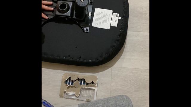 Unboxing / assembling desk chair JYSK смотреть онлайн