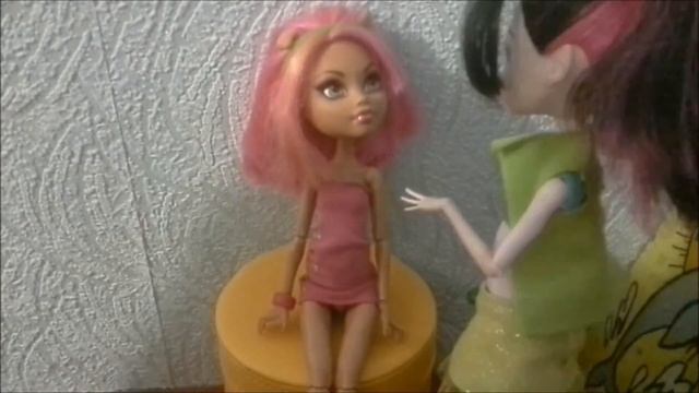 Stop Motion/Monster High "Что случилось?" смотреть онлайн