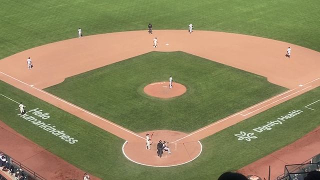 Wilmer Flores RBI Double at Oracle Park 7/3/22 смотреть онлайн