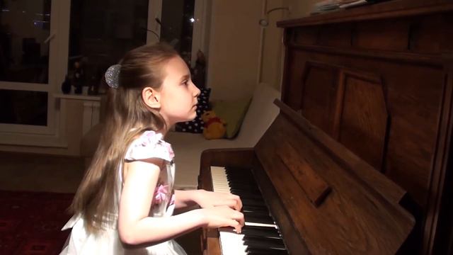 М СКОРИК ШУТОЧНАЯ ПЬЕСА ИСП НОВИКОВА ГЛАФИРА 8 л смотреть онлайн