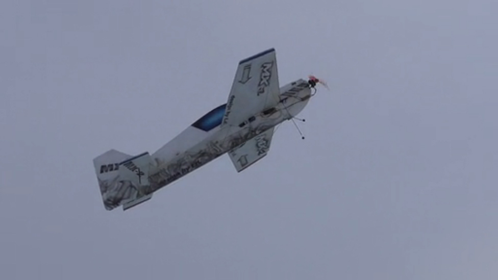 Выступление авиамоделистов смотреть онлайн