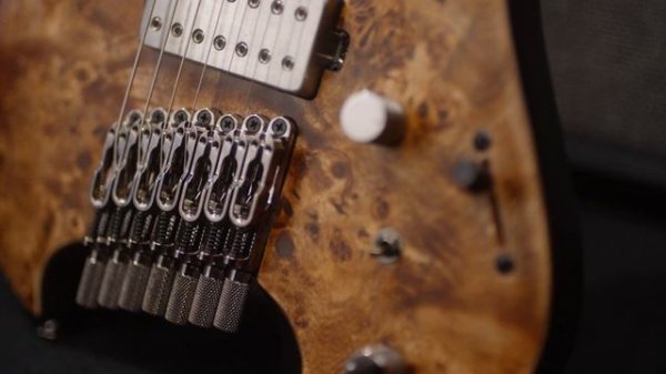 Next Generation Of 7 String! - The New Ibanez QX527! - An Extra String, No Headstock, Slanted Frets