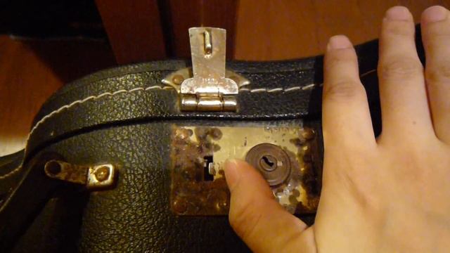 ギブソン　ハードケースの開け方　gibson guitar case смотреть онлайн