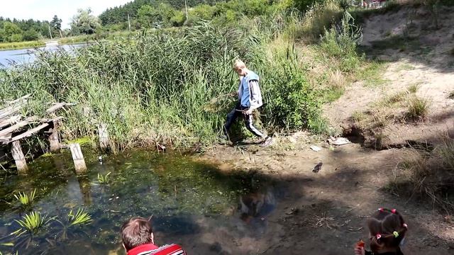 VLOG Едем на дачу, заехали на озеро половить рыбу смотреть онлайн