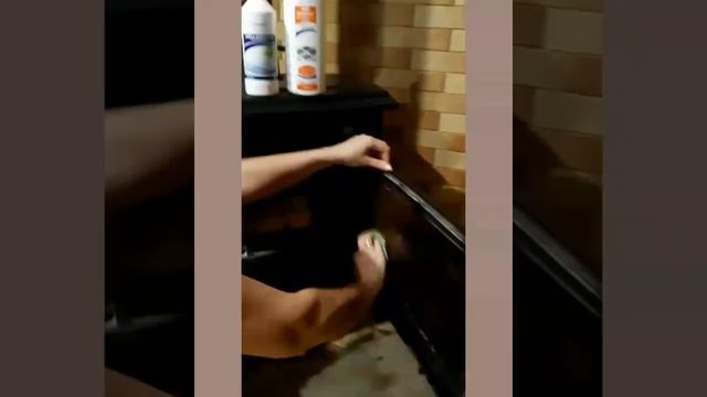 Очищаем стекло камина средствами ERSAG смотреть онлайн