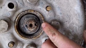 Не откручивается гайка подшипника ступицы. Решение проблемы