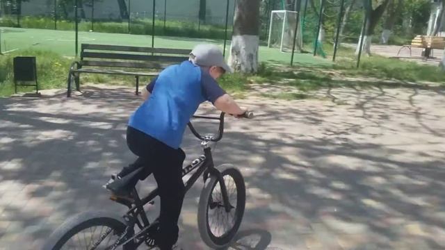 обзор на мой новый велик BMX смотреть онлайн