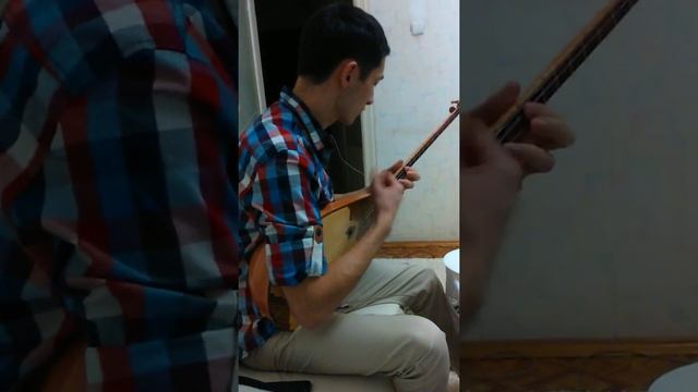 Домбра. Казах виртуозно играет смотреть онлайн