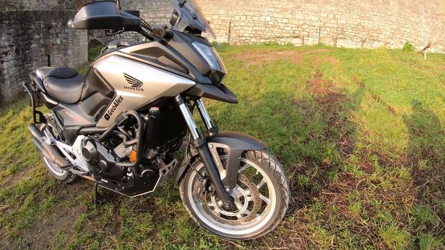 Continental TKC 70, Long Term Review/Test. Best Tire For Big Adventure Bikes? Honda NC750X смотреть онлайн