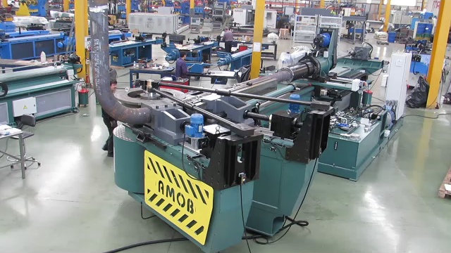 Автоматический дорновый трубогибочный станок (трубогиб) с ЧПУ CH-HD 220 CNC смотреть онлайн