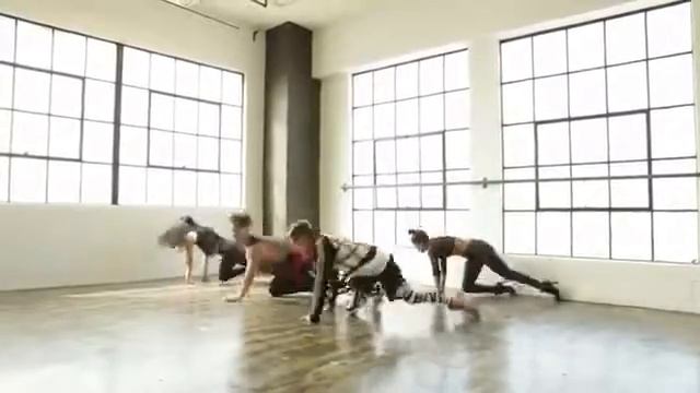 Work Bitch Choreography Official. смотреть онлайн