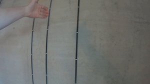 Электрика в монолите. Крепление кабеля к стенам на дюбель-хомуты без штробления.