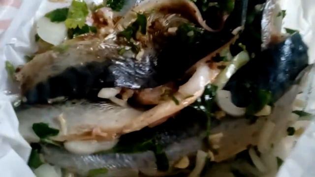 Маринованая скумбрия ЧАСТЬ 2 очень вкусная, сладкая, притягательный аромат, сногсшибательный вкус смотреть онлайн