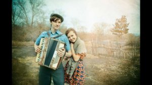 Над окошком месяц. Песня на стихи Сергея Есенина