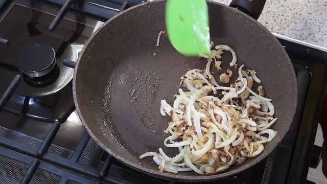 ПЕЧЕНЬ ИНДЕЙКИ ЖАРЕНАЯ С ЛУКОМ смотреть онлайн