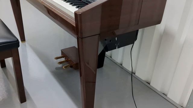 Yamaha Clavinova CVP-509PM digital piano arranger in polished mahogany stock number 23117 смотреть онлайн