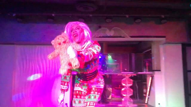 Pepper - Slay Bells Ring смотреть онлайн