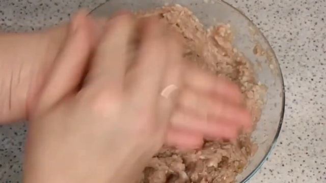 Тефтели. Тефтели с рисом. Как приготовить вкусные тефтели. смотреть онлайн