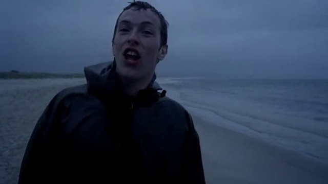 Coldplay - Yellow смотреть онлайн