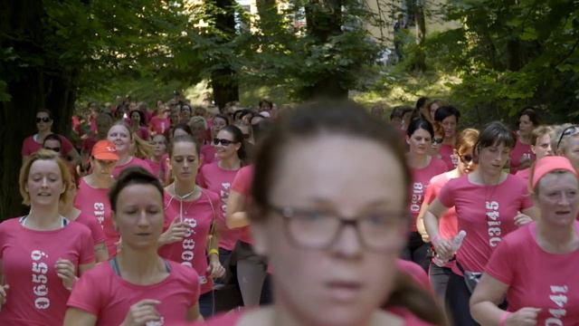 Reportaža z 10. dm teka za ženske смотреть онлайн