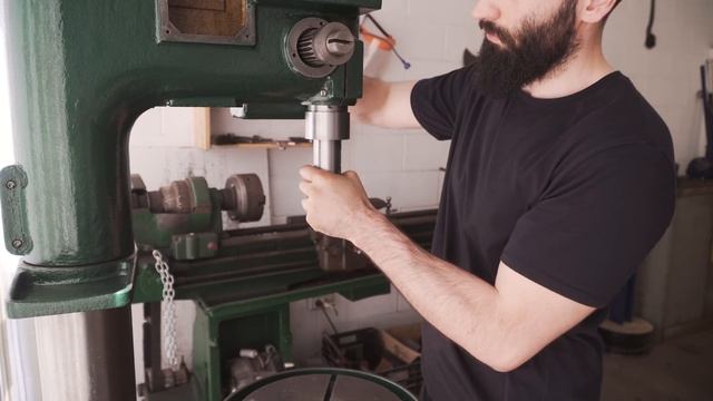 EXCELSIOR Drill Press Restoration | Heavy Duty Geared-Head Drill смотреть онлайн