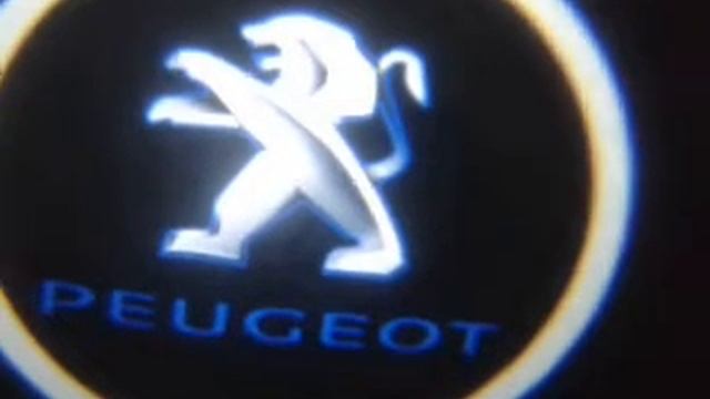 Лазерная проекция логотипа Пежо смотреть онлайн