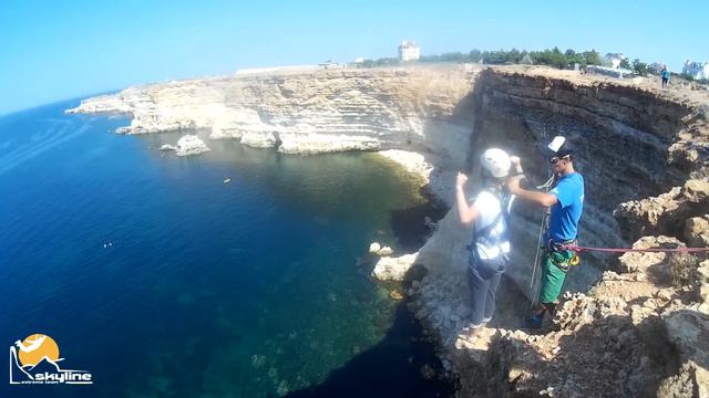 Аня мыс Фиолент Роупджампинг в Крыму с командой Скайлайн смотреть онлайн