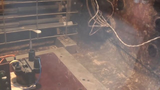 Качер и ионный ветер в вакуумной камере 2 смотреть онлайн