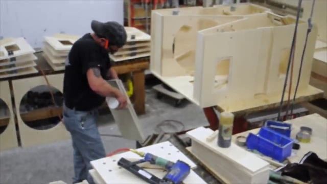 Сборка сабвуфера SB2001 за 15 минут смотреть онлайн