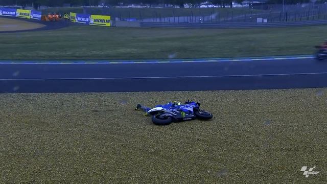Season So Far: Team Suzuki Ecstar смотреть онлайн