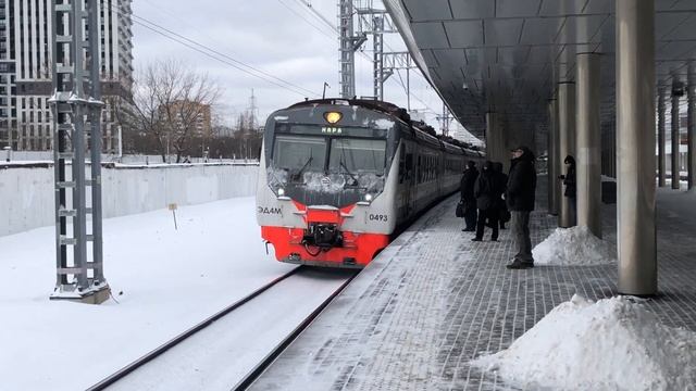 ЭД4М-0493 ЦППК Перекраска Наше Подмосковье На станции Аминьевская смотреть онлайн