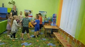 Утренний круг в детском саду.