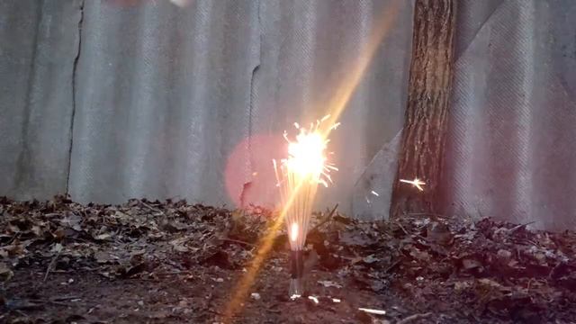 Что будет если поджеч 30 бенгальских огней смотреть онлайн